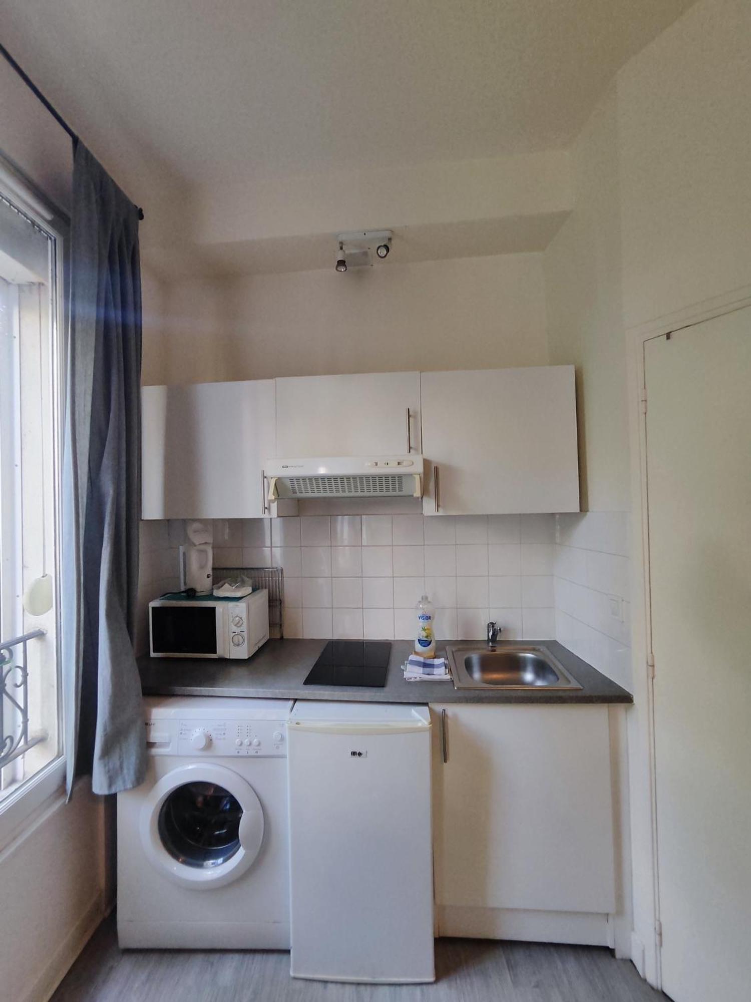 Charming Parisian Studio! Ivry-sur-Seine Quarto foto